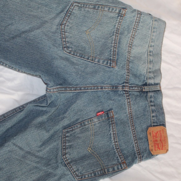 vintage medium wash 550 levi jeans😍 - Picture 4 of 9